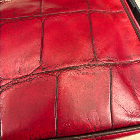 Dooney & Bourke Luna Red Croc Hobo Shoulder Bag Excellent Preowned Gorgeous - Picture 8 of 16
